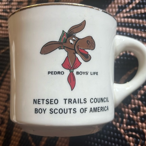 Vintage Boy Scout mugs (batch 2) - Picture 3 of 14
